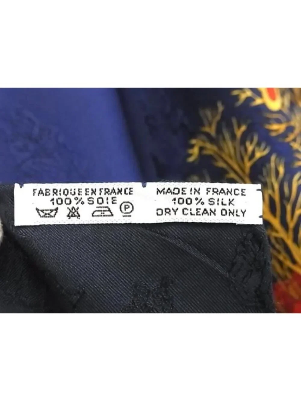 Hermes Joiesd' Hiver Winter Carre 90 Silk 100% Large Scarf Shawl Navy - Picture 5 of 5